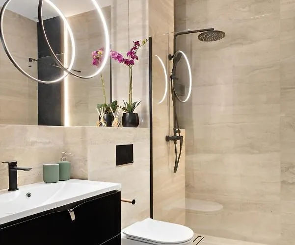 Apartament Pierwsza Dzielnica Appartement *